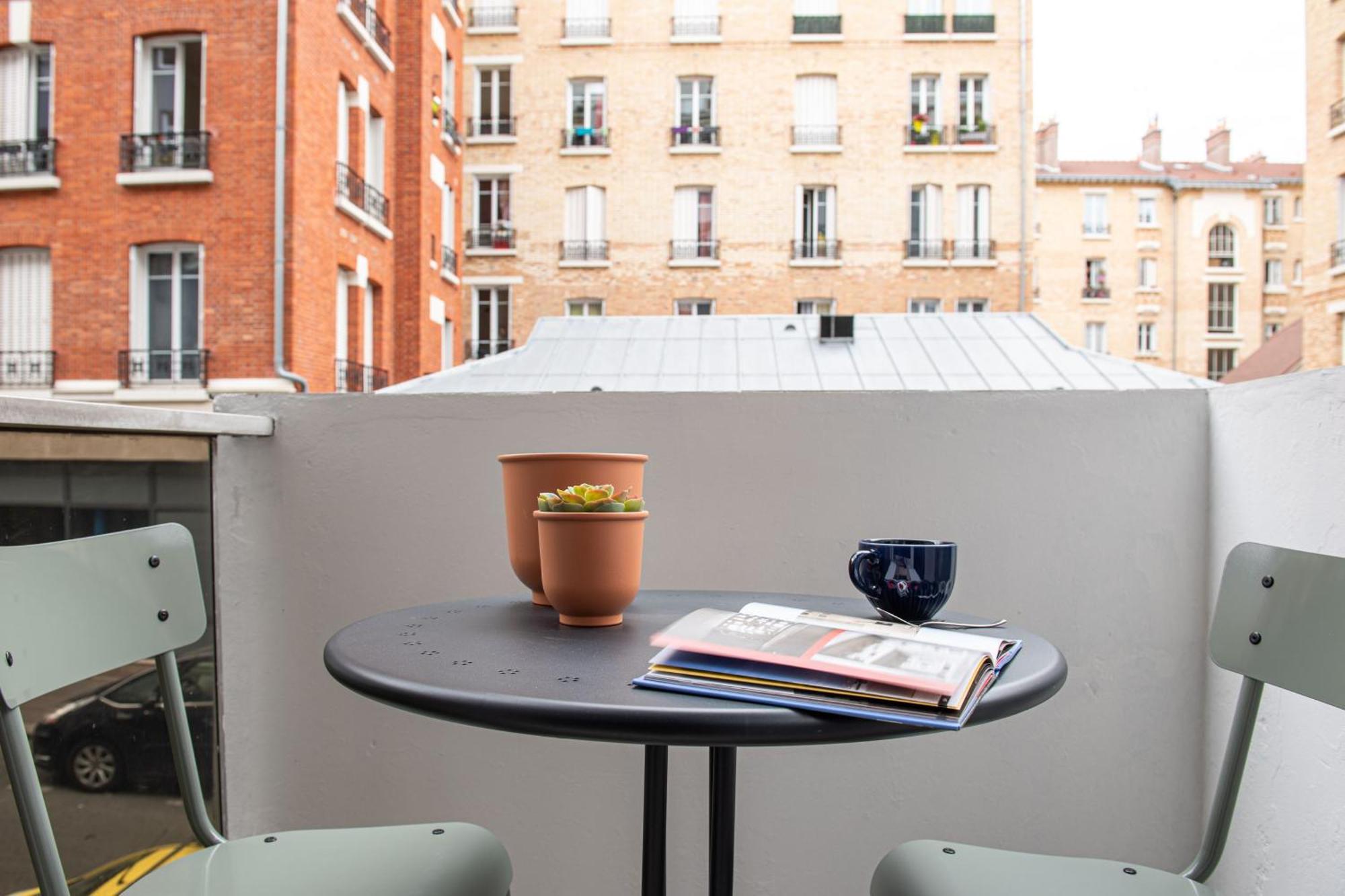 New - Appt Style Le Corbusier Avec Balcon - 8 Pers Apartamento Paris Exterior foto